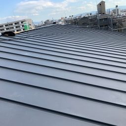 大阪市住吉区　パルク長居様　屋根葺き替え工事のイメージ