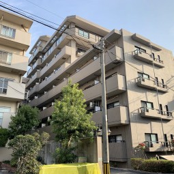 兵庫県西宮市　キャッスルプラザ甲子園様　外壁改修工事・防水工事のイメージ
